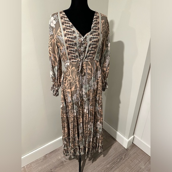2 Birds Boho Dress - Picture 1 of 2